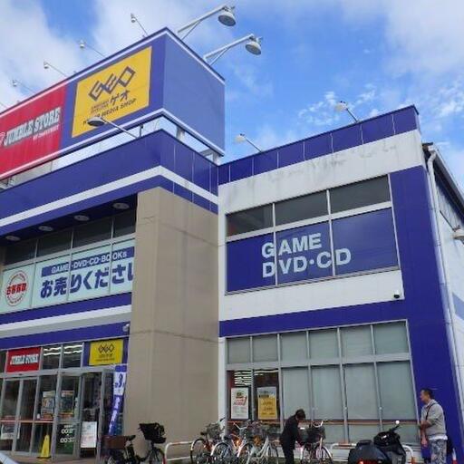 ゲオひばりが丘店 マンションを出てすぐ北側にあるゲオ