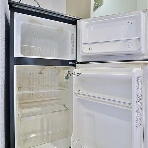 冷蔵庫 一人暮らしであれば十分な大きさの2ドア冷蔵庫
