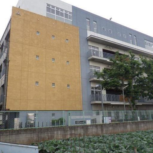 青嵐中学校