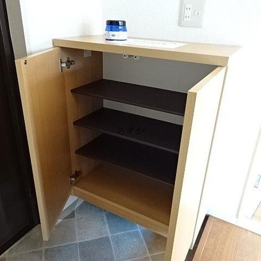 シューズボックス 新規交換済みのシューズボックス