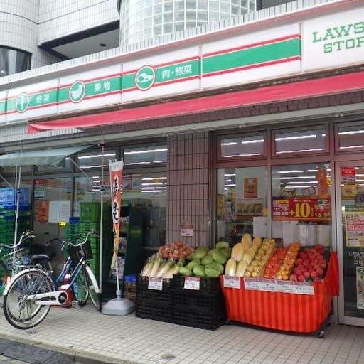 歩いて直ぐ100円ローソン 2分も歩けば生鮮食料品も買える100円ローソン