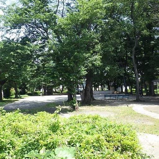 栗原公園 自然あふれる広い公園散策に最適