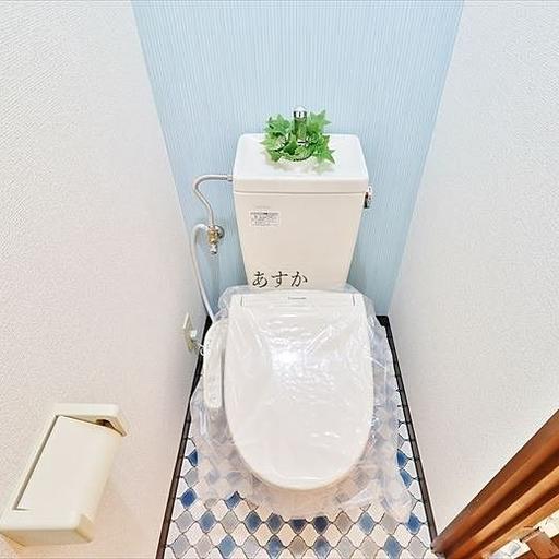 新規交換済みトイレ ウオシュレット付トイレ
