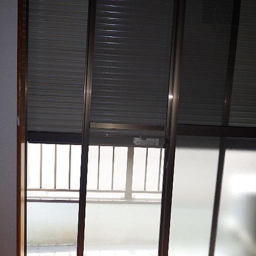 雨戸シャッター 雨戸シャッターで安心
