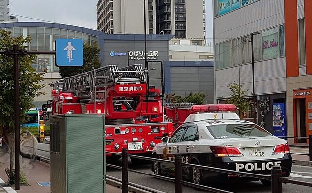 駅前マンションで火事？